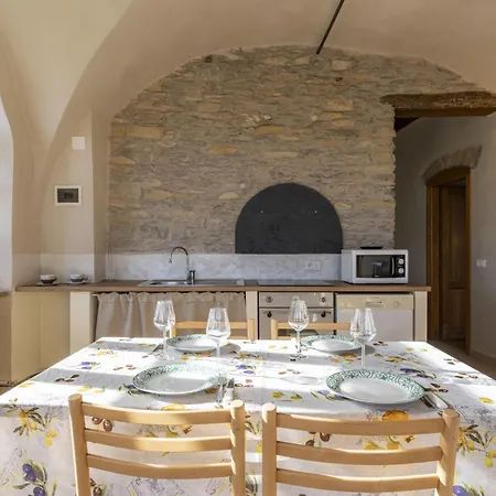 Il Loggiato By Interhome Tavole